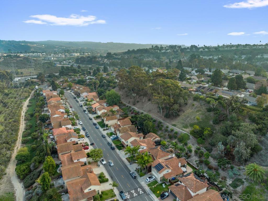 4405 Sierra Morena Ave