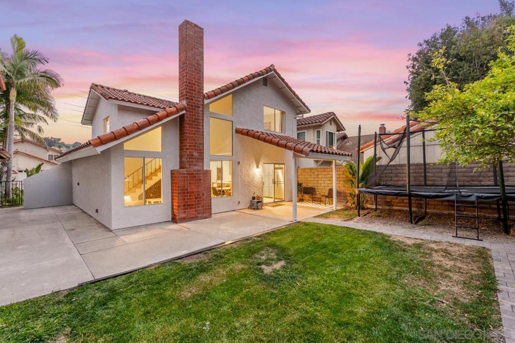 4405 Sierra Morena Ave