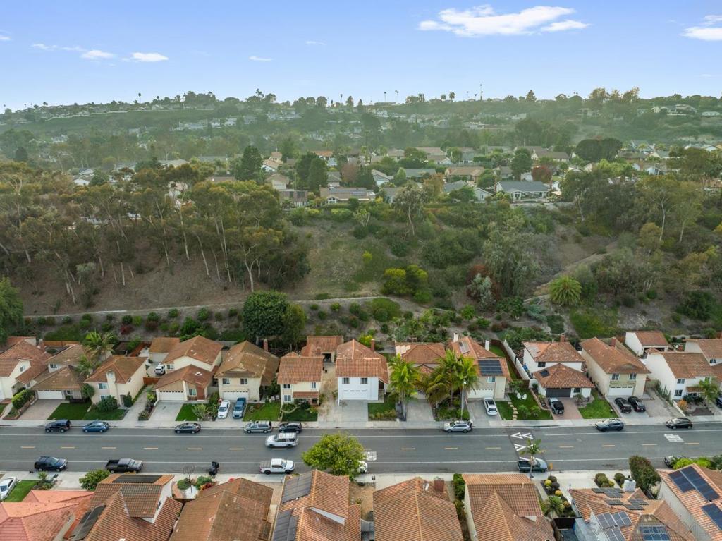 4405 Sierra Morena Ave