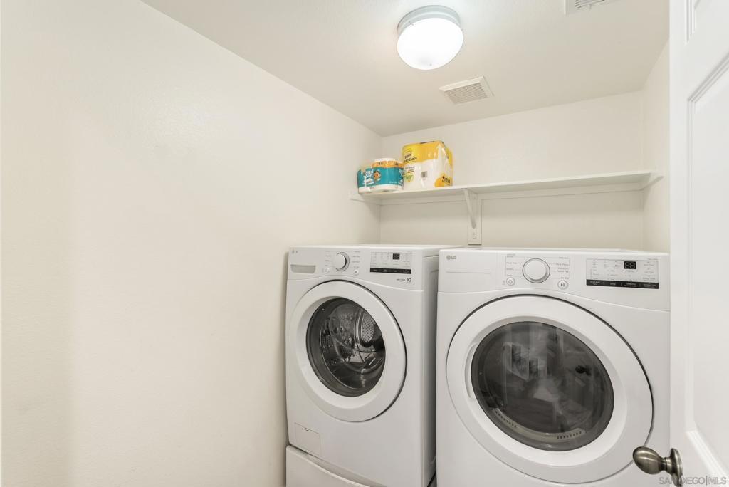 1405 Carneros Valley St