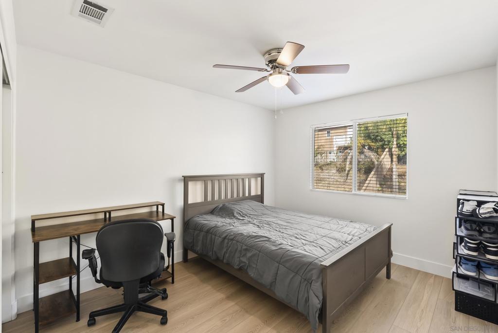 1405 Carneros Valley St