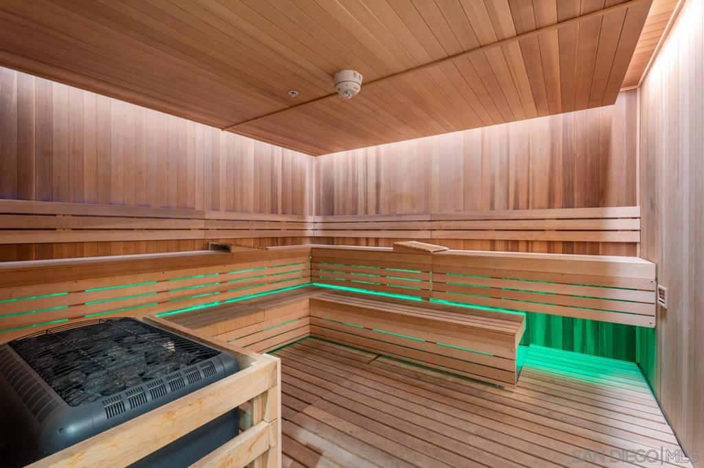 1331 Columbia St 3607