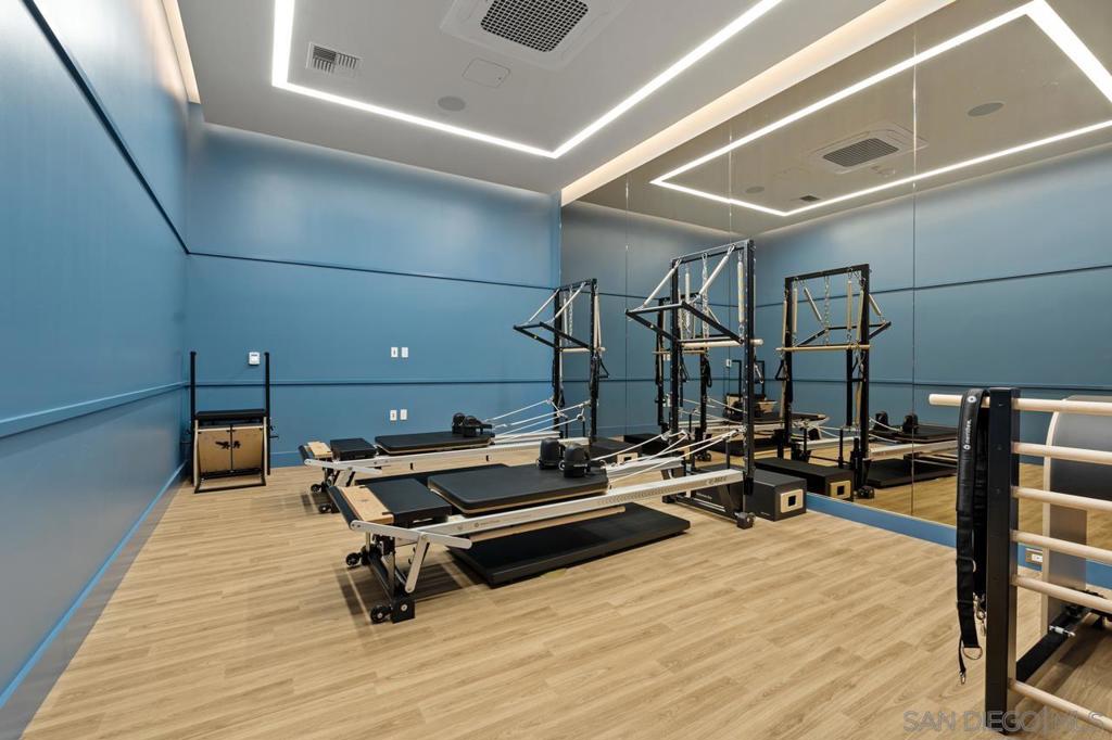 1331 Columbia St 3607