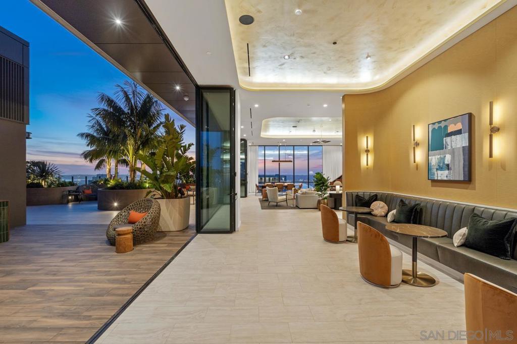 1331 Columbia St 3607