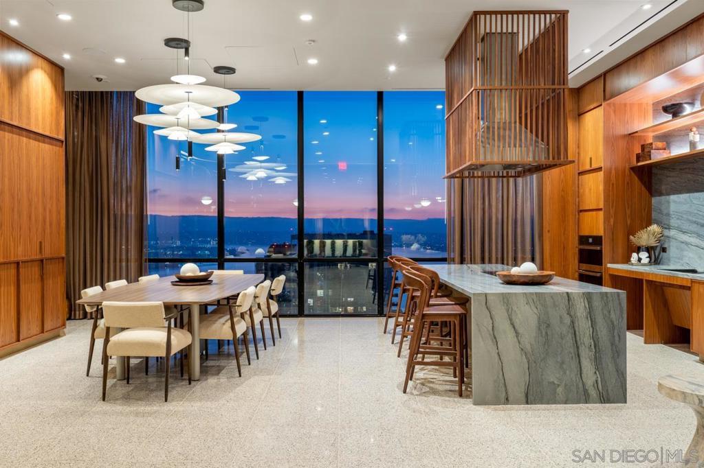 1331 Columbia St 3607