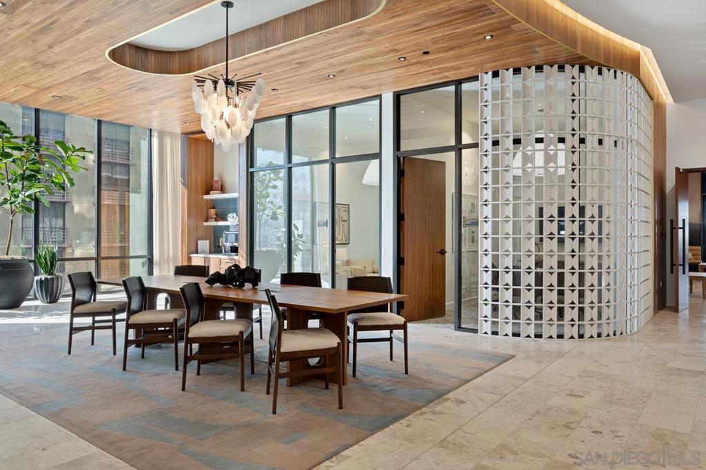 1331 Columbia St 3607