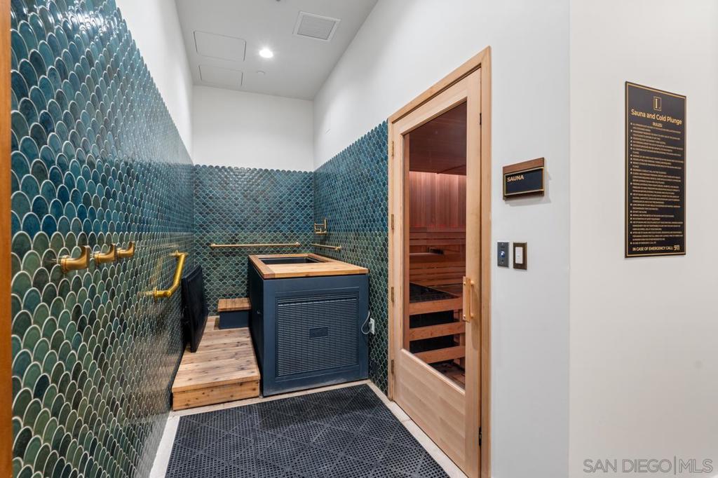 1331 Columbia St 3607