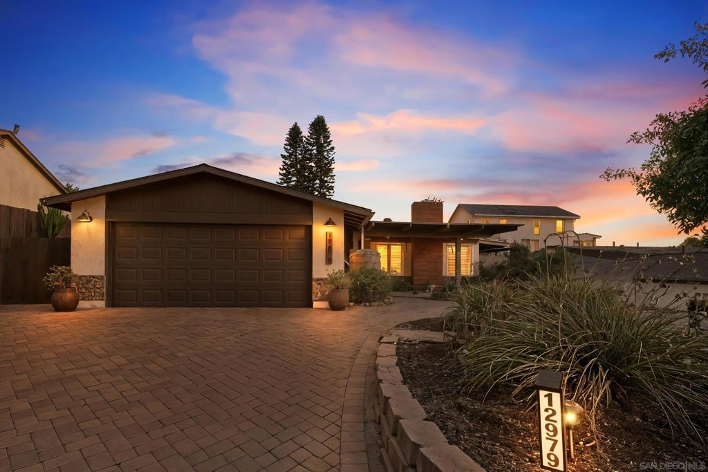 12979 Calle De Las Rosas