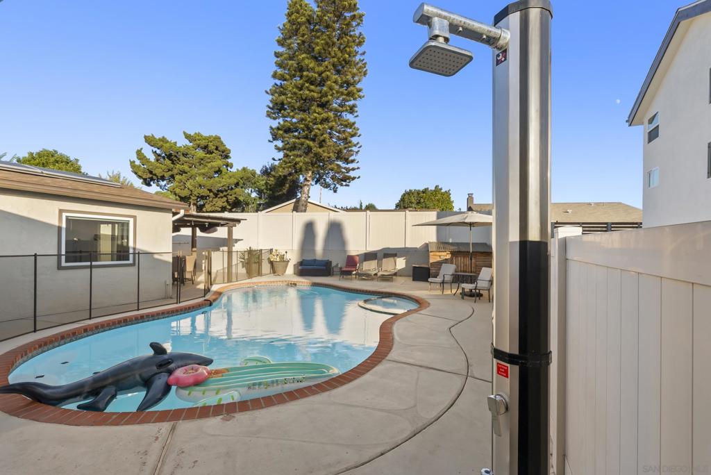 12979 Calle De Las Rosas