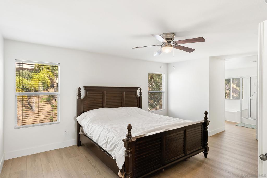 1405 Carneros Valley St