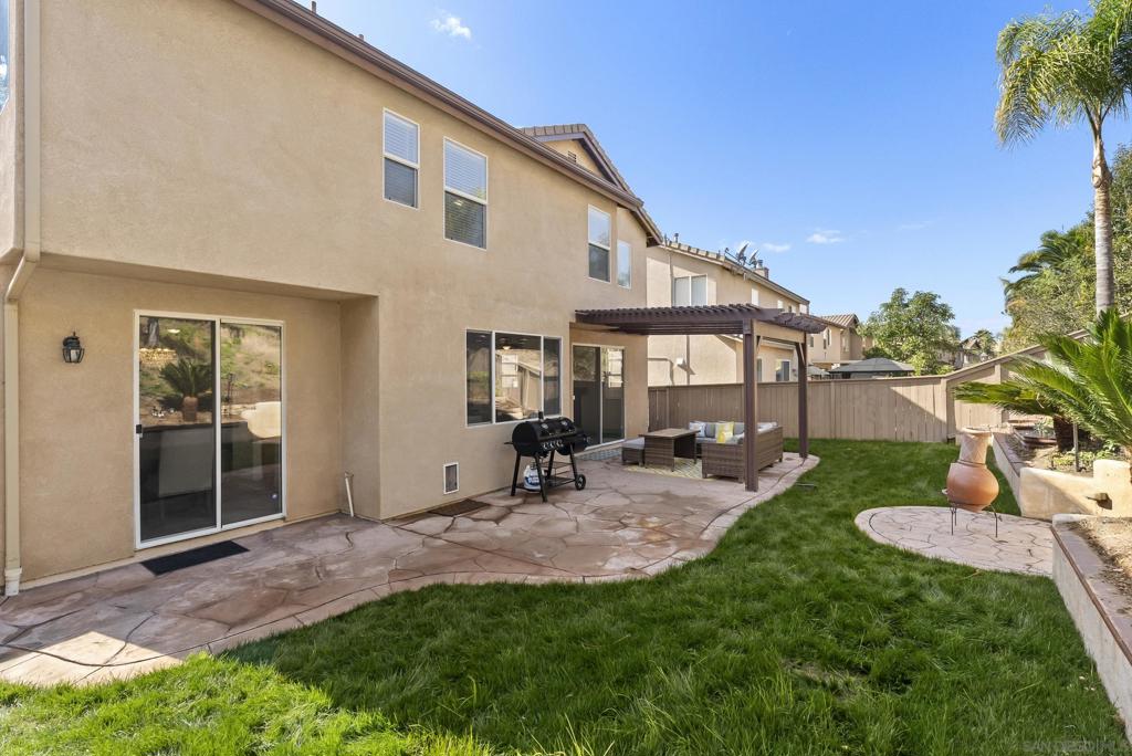 1405 Carneros Valley St