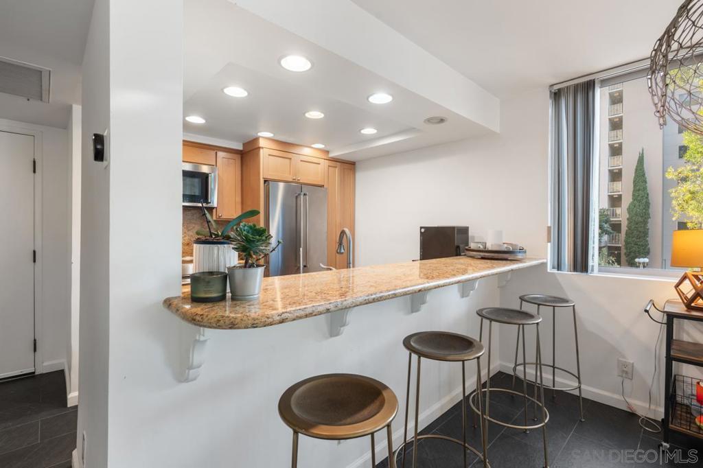 3635 7Th Ave 2D