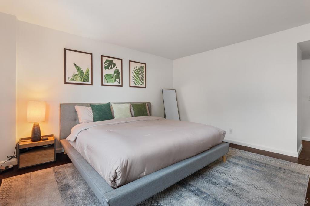 3635 7Th Ave 2D