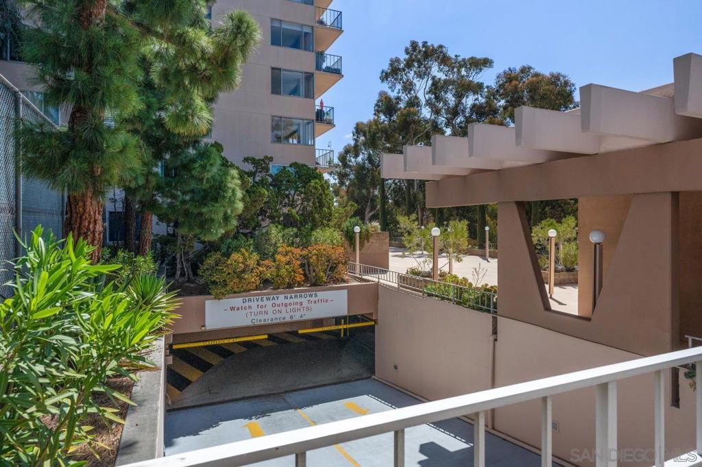 3635 7Th Ave 2D