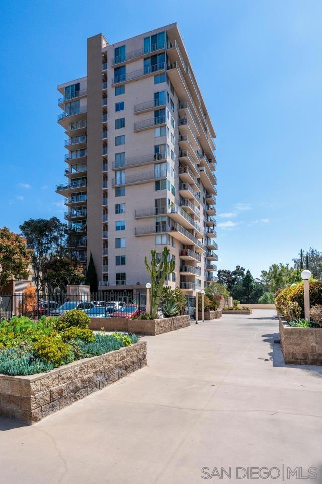 3635 7Th Ave 2D