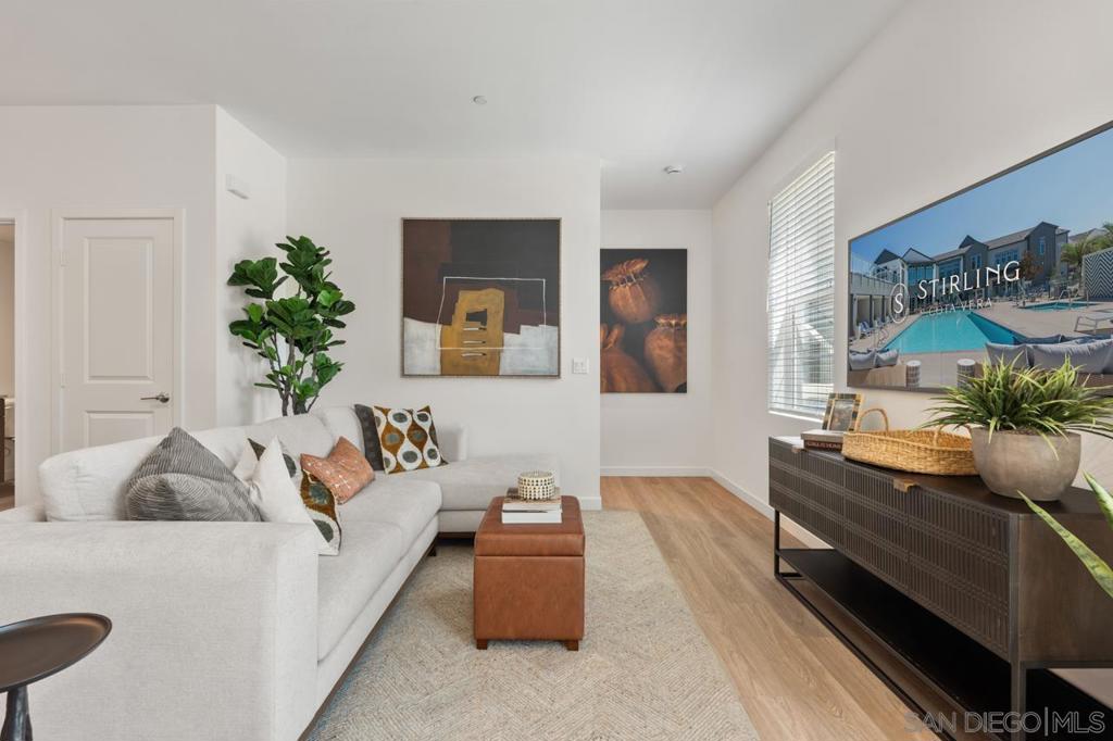 3065 Avenida Torcello #4