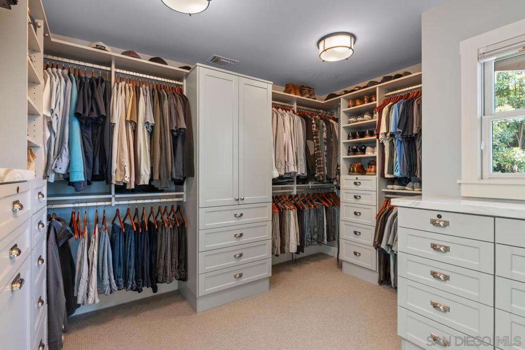 3929 Alameda