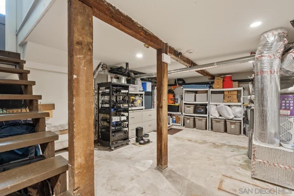 3929 Alameda