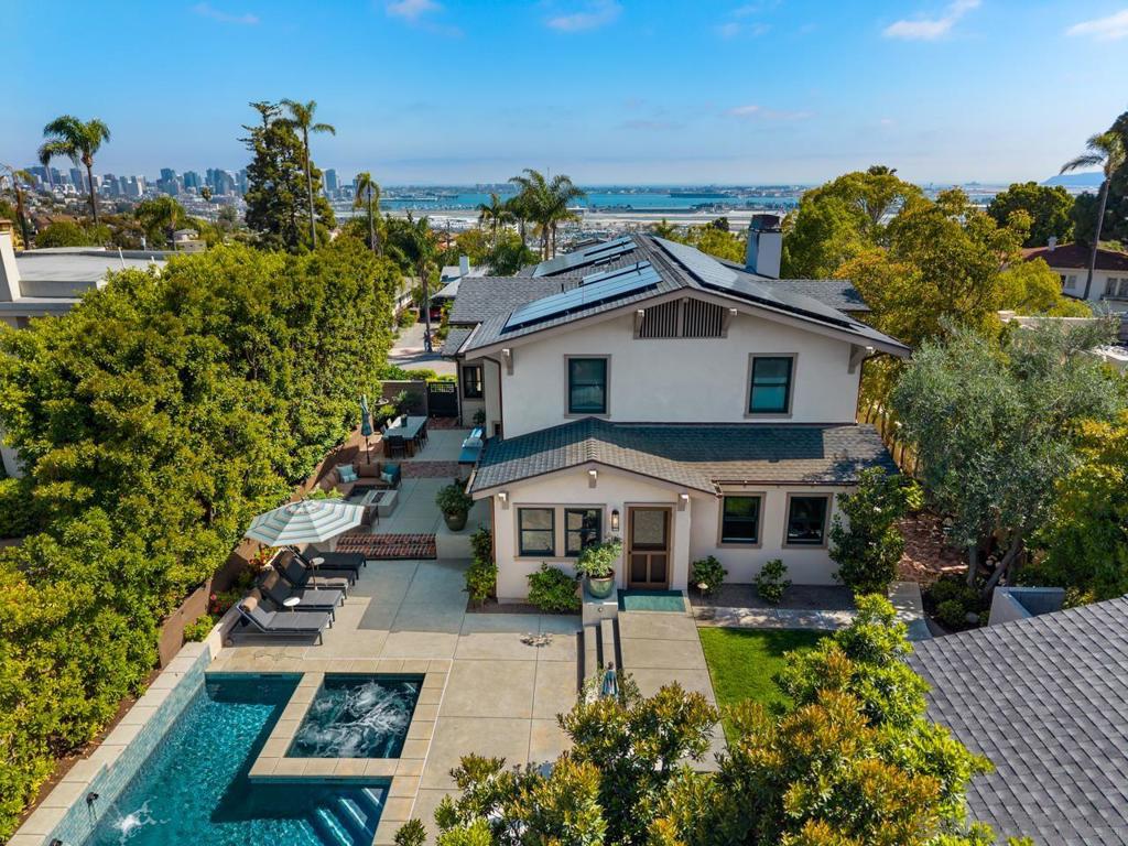 3929 Alameda