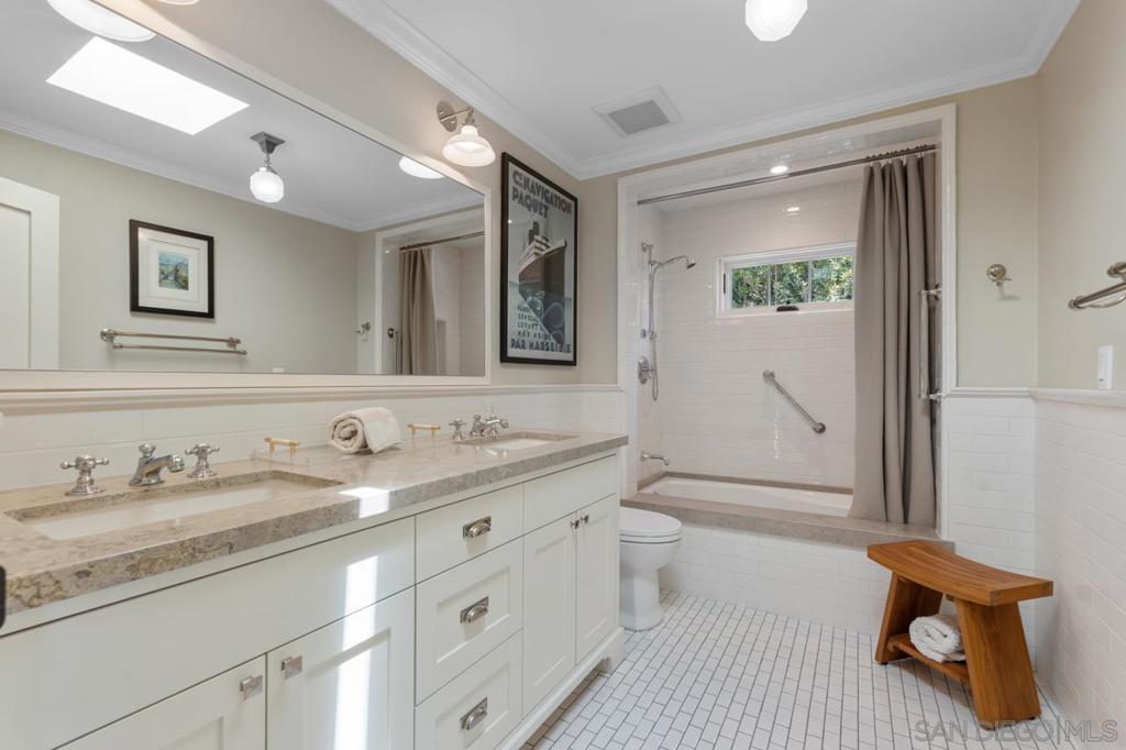 3929 Alameda