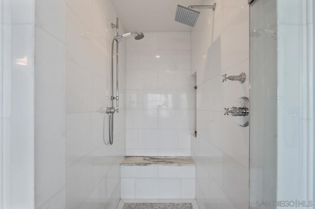 3929 Alameda