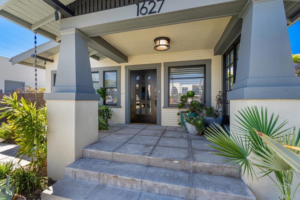 1627 Cypress Avenue