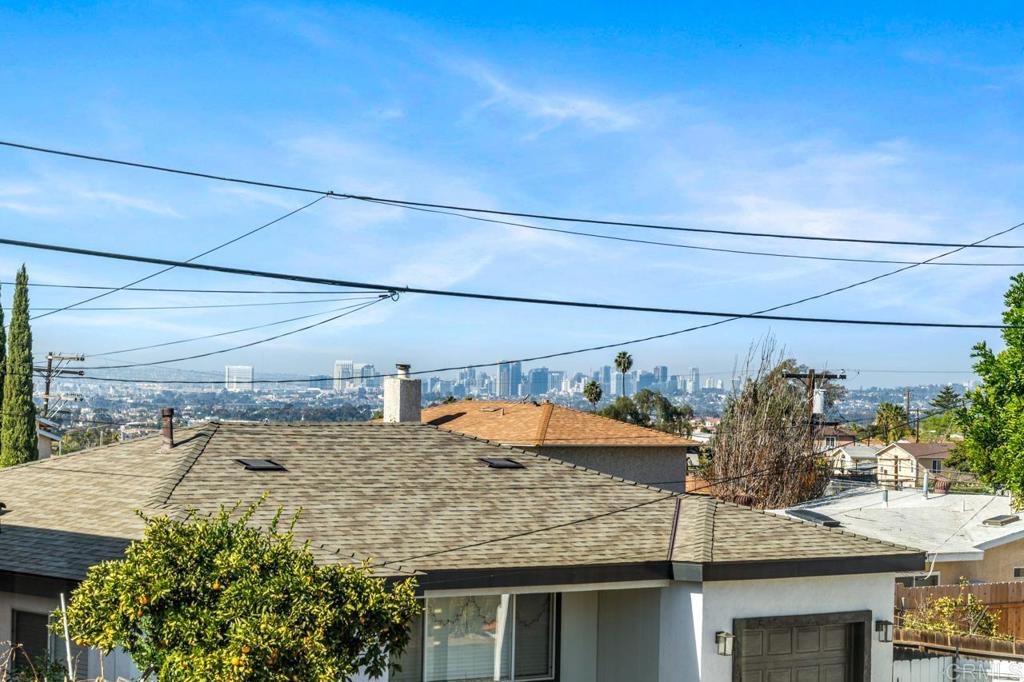 6152 Calle Tocon Street