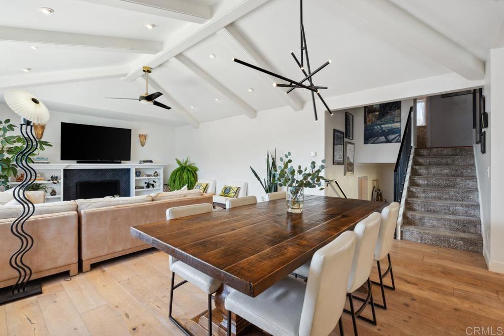 5171 College Gardens Court