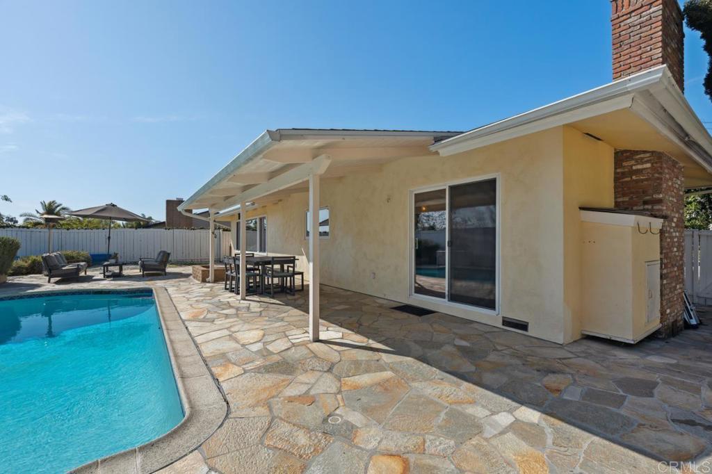 5171 College Gardens Court