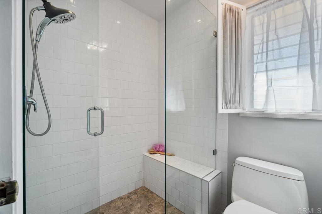 5171 College Gardens Court