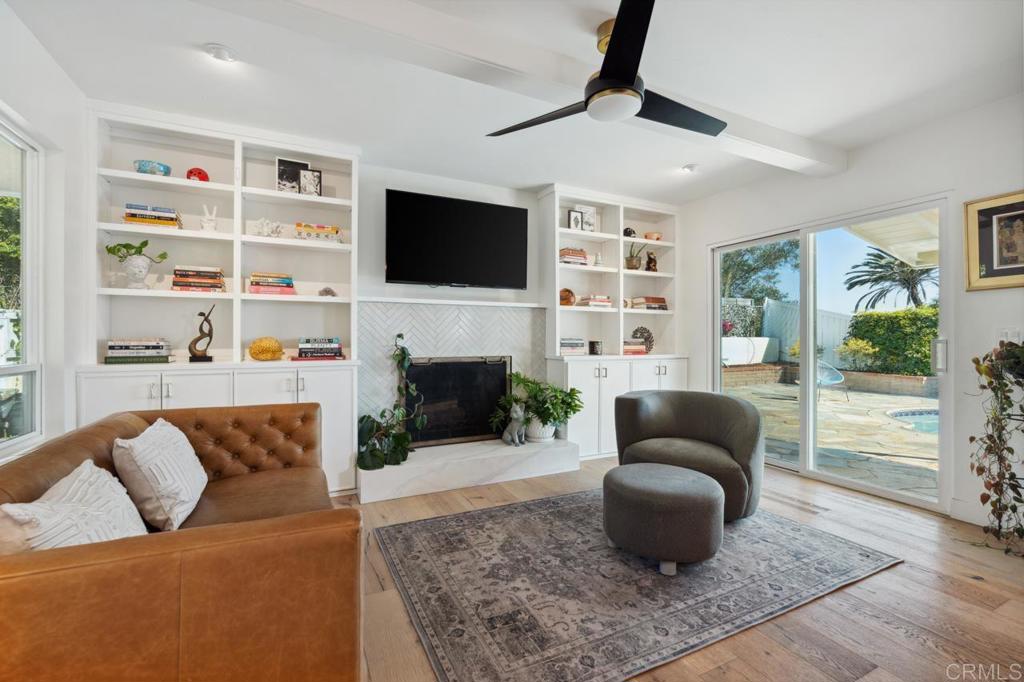 5171 College Gardens Court