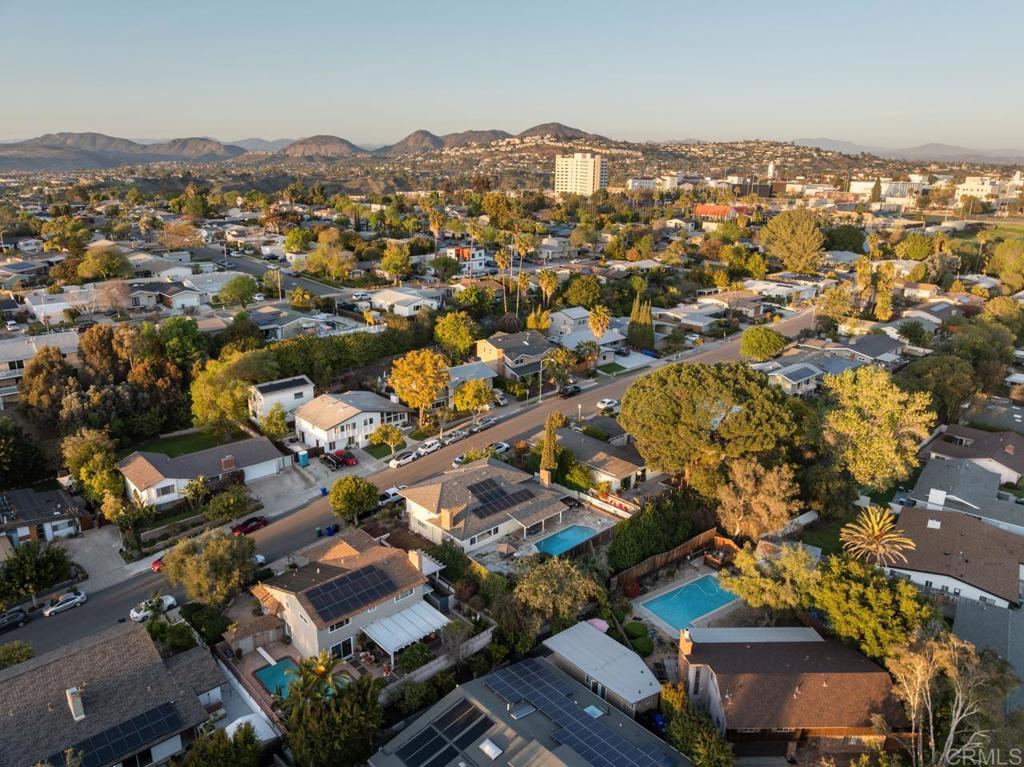 5171 College Gardens Court