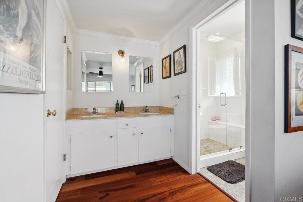 5171 College Gardens Court