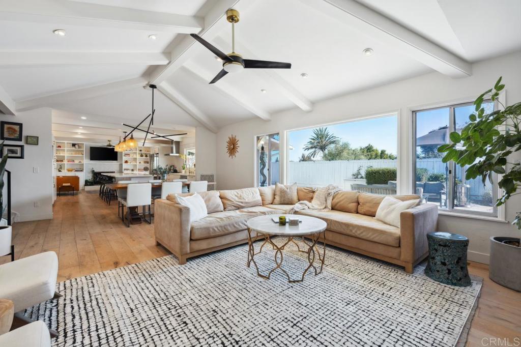 5171 College Gardens Court