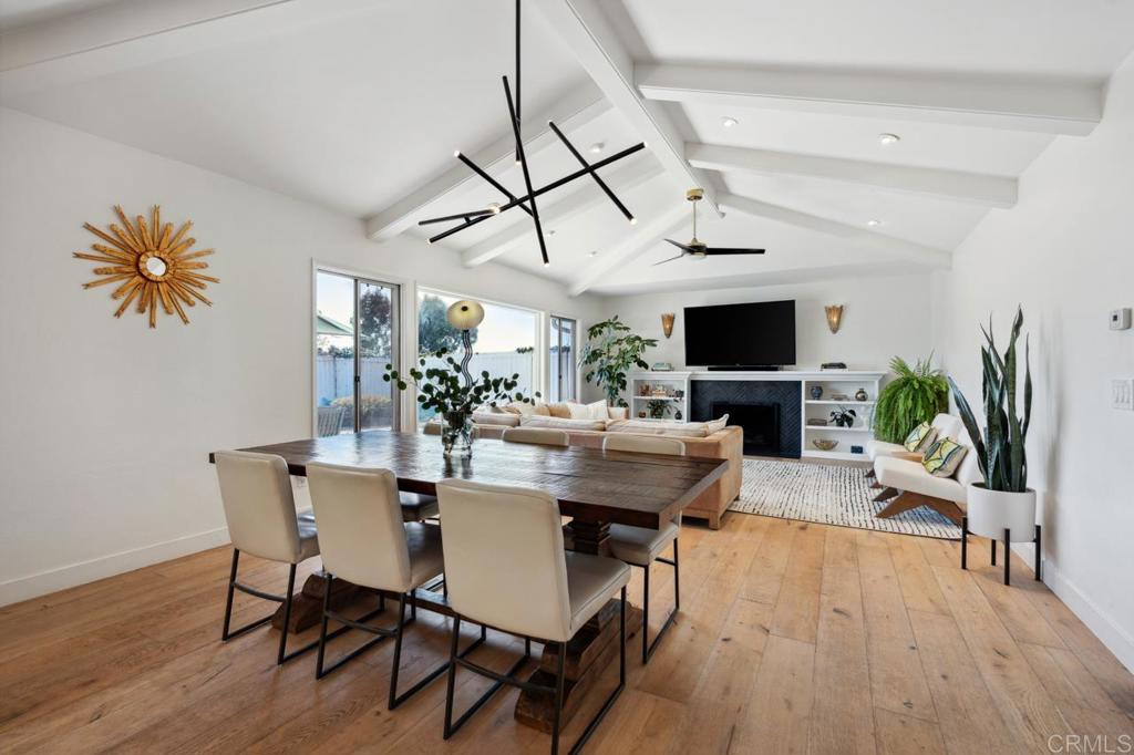 5171 College Gardens Court