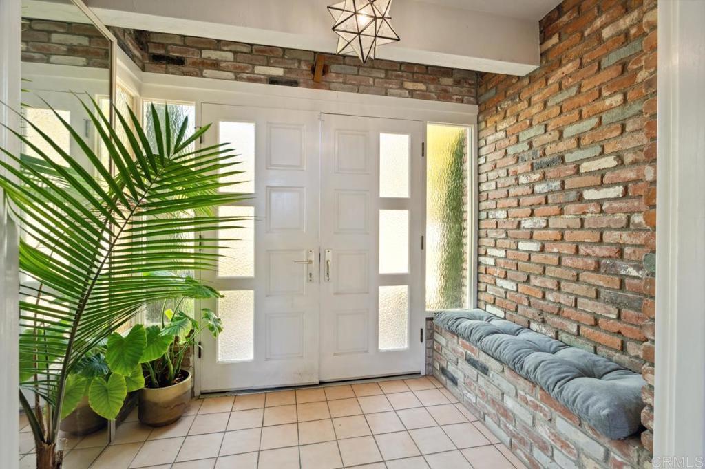 5171 College Gardens Court