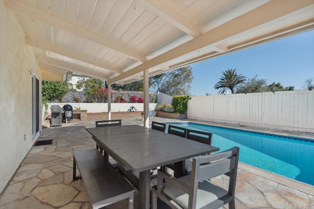 5171 College Gardens Court