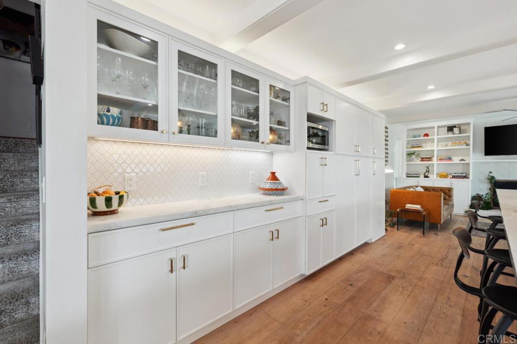 5171 College Gardens Court