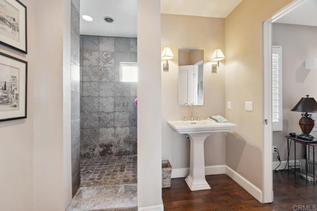 4561 Rhode Island Street