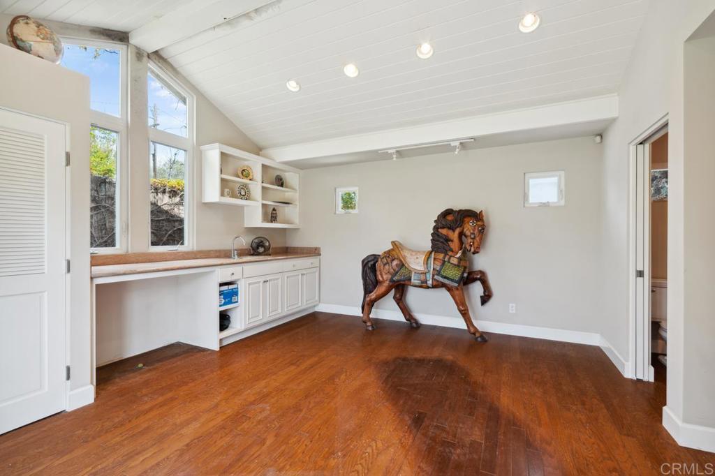 4561 Rhode Island Street