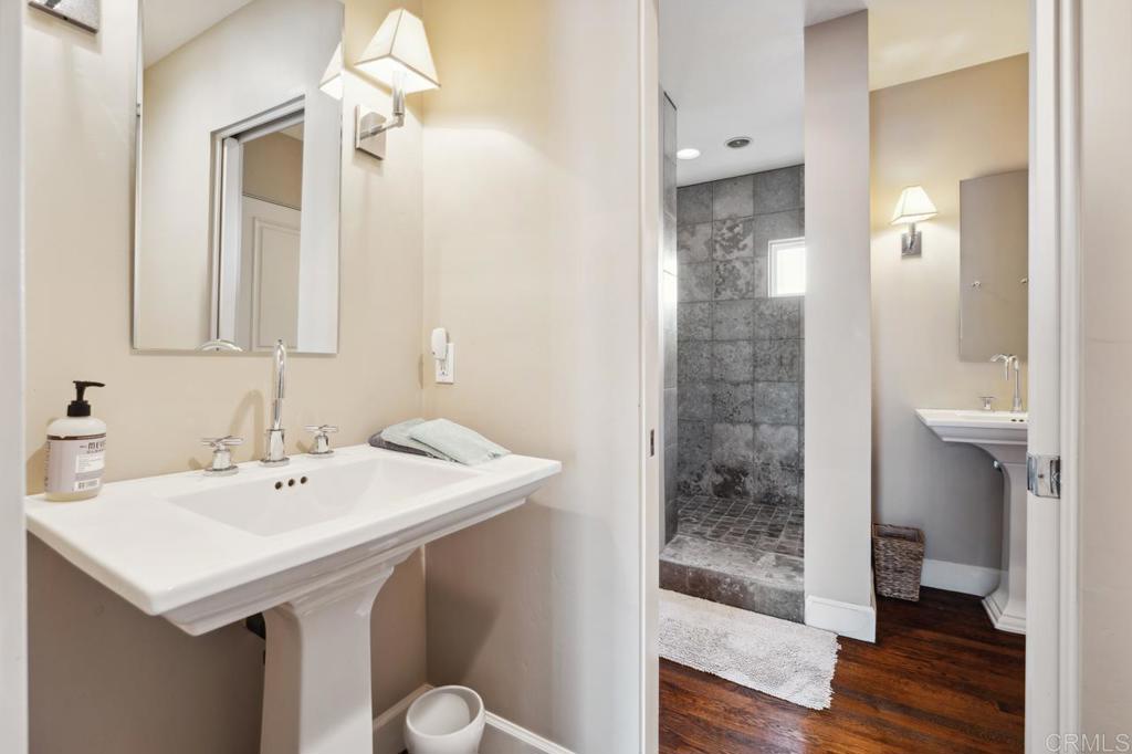 4561 Rhode Island Street