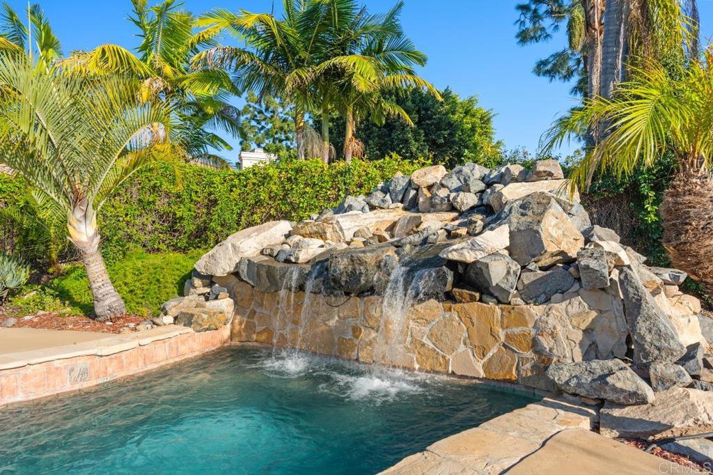 3353 Yerba Buena Drive