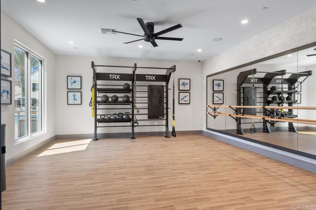 3055 Avenida Torcello 2