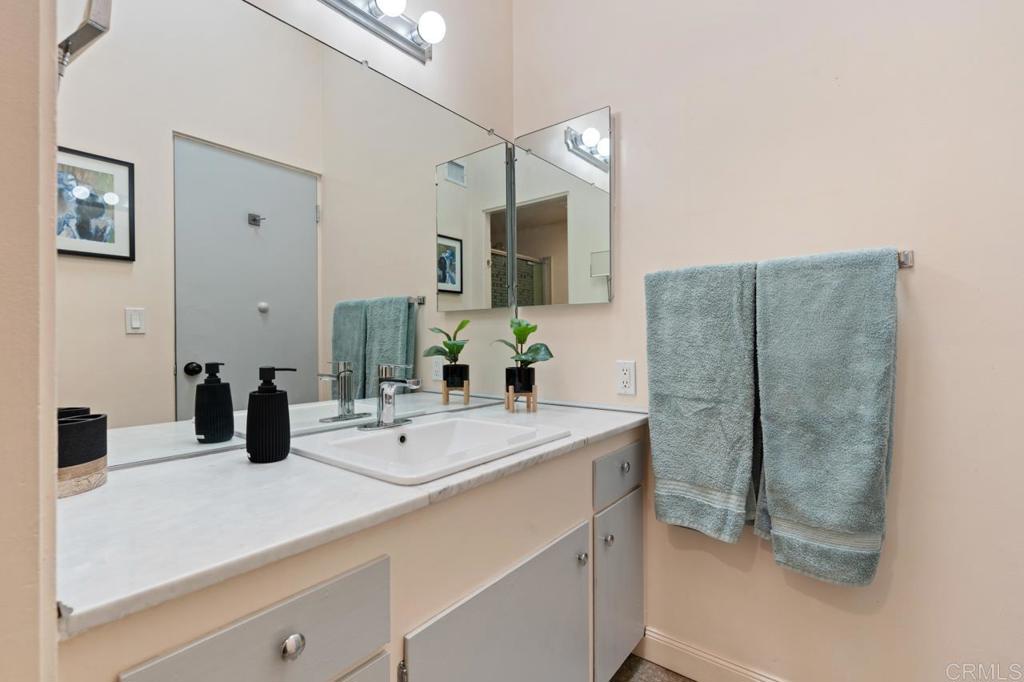 37800 Da Vall Drive 10