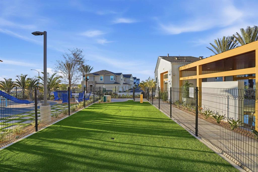6000 Luminary Drive 2-206