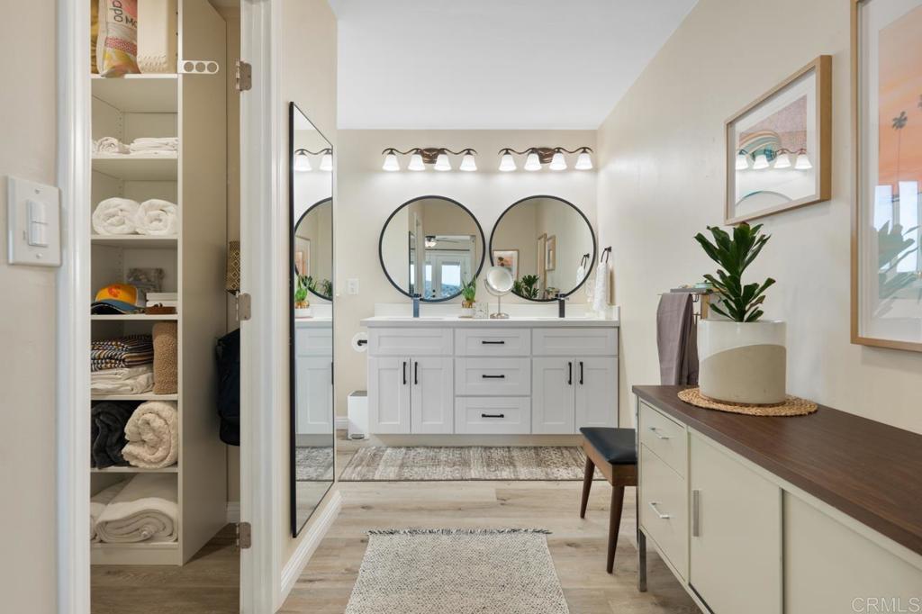 9935 Bonnie Vista Drive