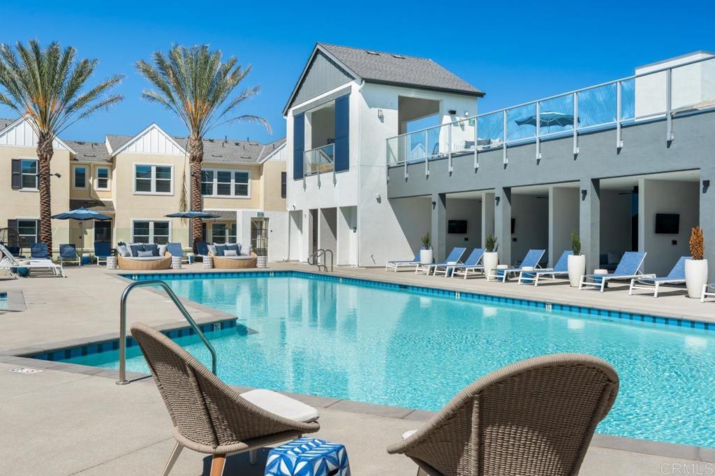 3075 Avenida Torcello 4