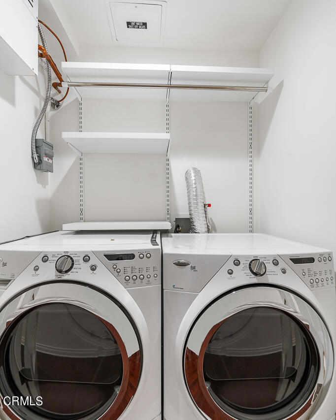 250 S de Lacey Avenue Unit: 402A