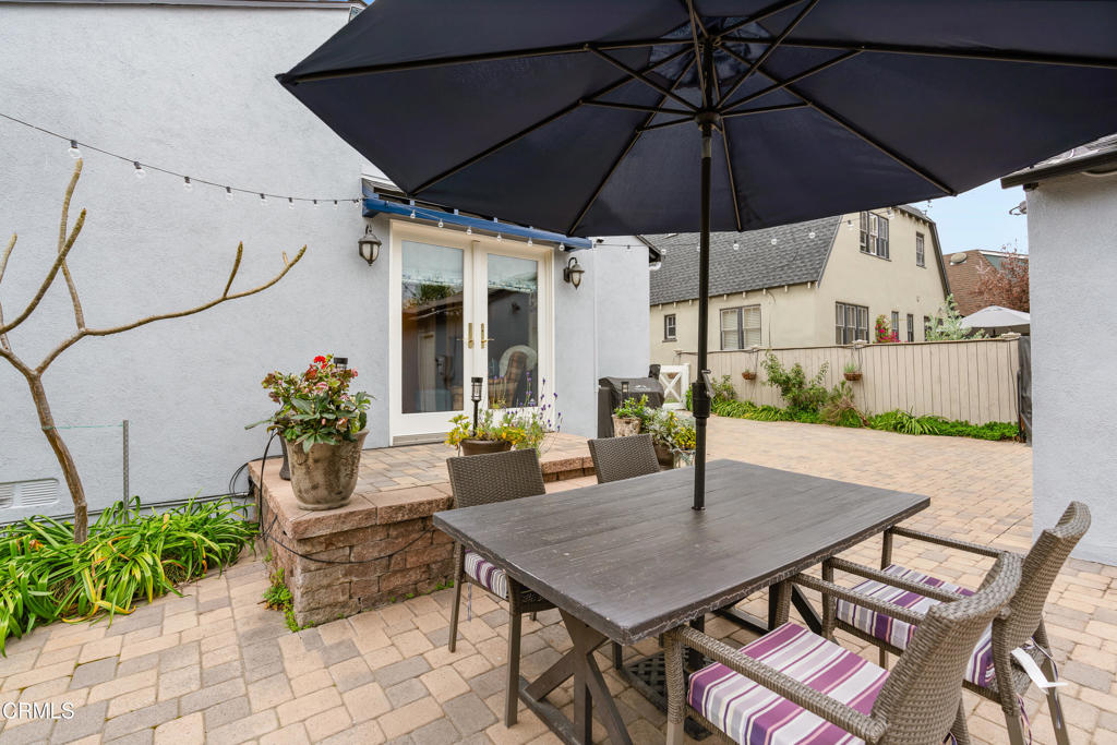 400 N Sunnyslope Avenue