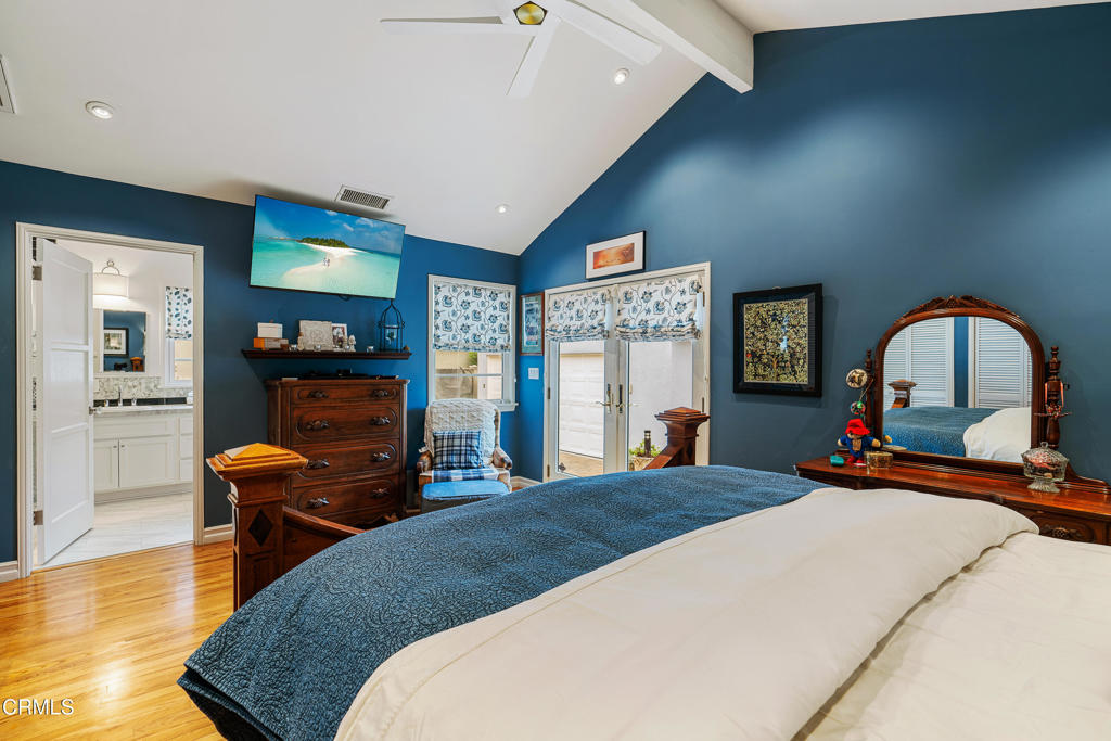 400 N Sunnyslope Avenue